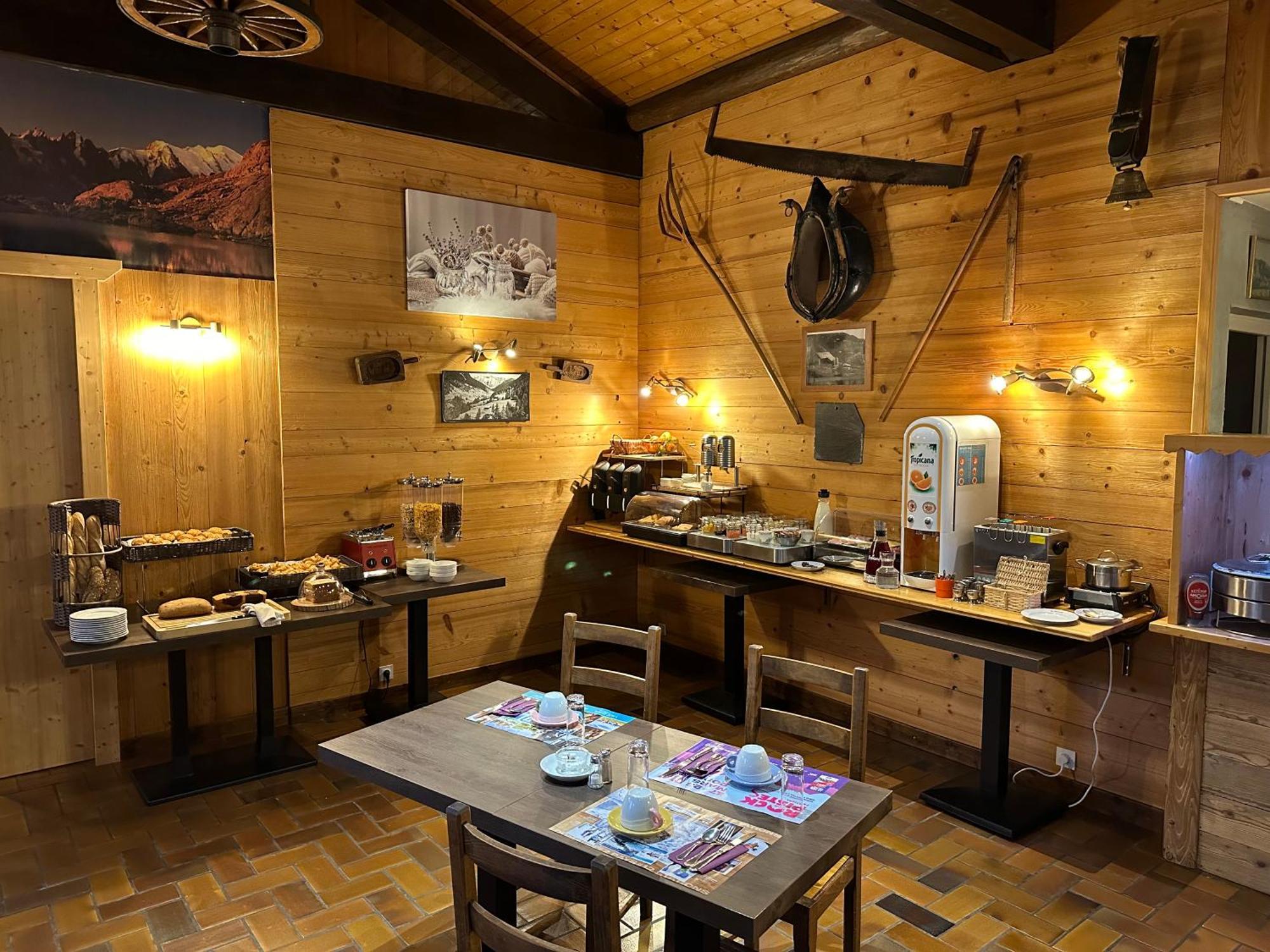 Hotel Le Soly Морзин Екстериор снимка